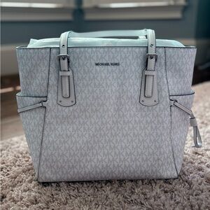 Michael Kors Bright White Voyager Tote